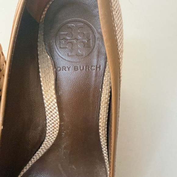 Tory Burch Brown and Cream Woven Wedges - Picture 6 of 15